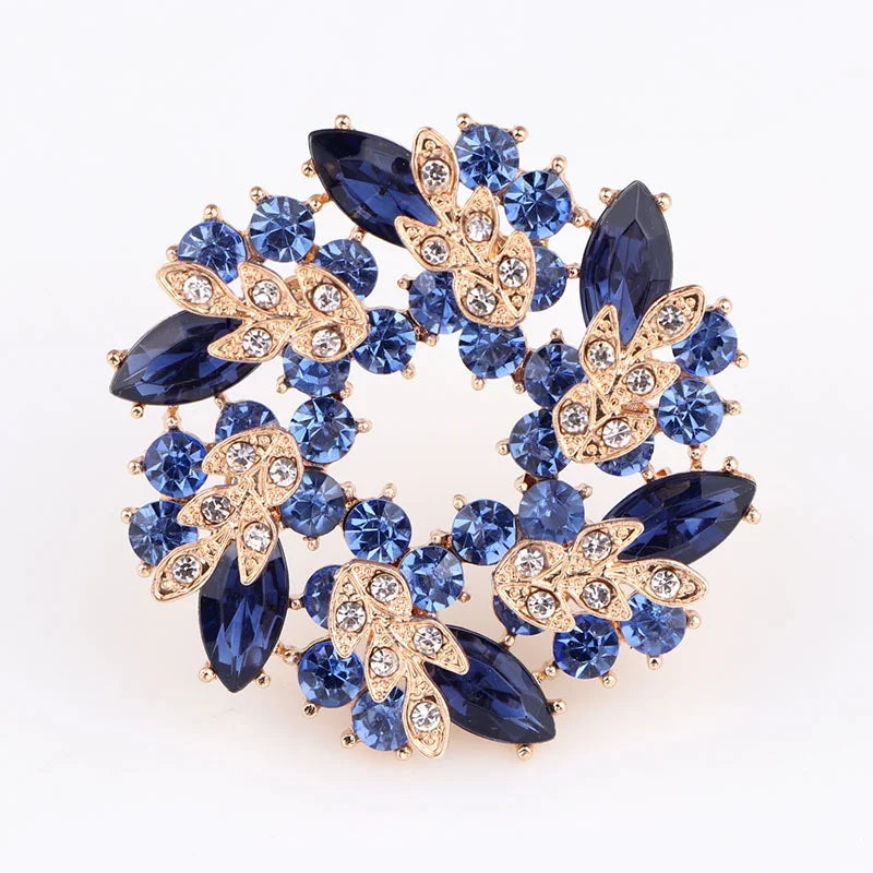 Wysokiej jakości broszka w kształcie liścia z kryształkami